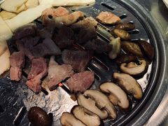 -韩聚屋韩国烤肉餐厅(新北万达店)