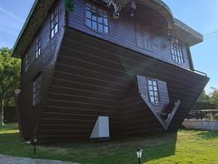 -金山农民画村-枫泾波兰倒置屋