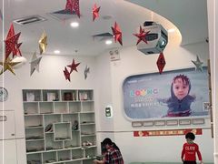 -龙格亲子游泳·水育早教运动中心(绿宝中心)