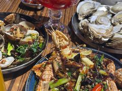 -蚝堡海鲜·威海菜·海肠捞饭·烧烤·亚洲吃蚝公司(幸福门店)