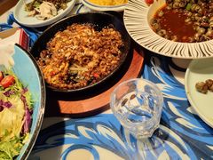 -川流不息·地道川菜·小龙虾(新松江路店)