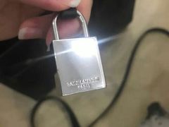 -协依奢侈品皮具护理(浦江店)