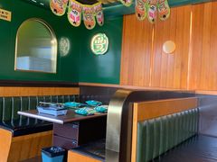 -曼听小寨海鲜烧烤·大连辣炒大王(盖州街店)