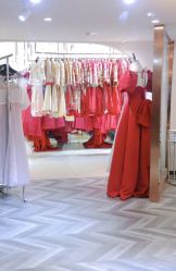 -Color卡诺婚纱礼服馆(南京严选店)