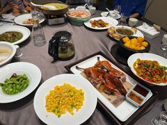 -香山湖家家宴(中山陵店)