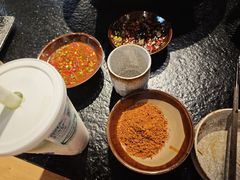 -鹿鸣山草本茶香火锅(园西路店)