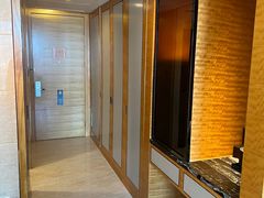 -兰州皇冠假日酒店