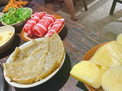 -四小区火锅·巷子里的重庆火锅(花照壁店)