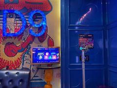-UK派对KTV(日月广场店)