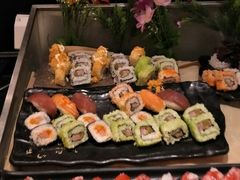 -亮马河饭店翠雅咖啡厅