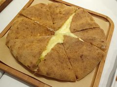 爆浆榴莲披萨-烁先生披萨·儿童餐下午茶(河南岸店)