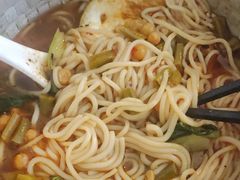 -魔都三兄弟酸辣粉·蘸卤炸串(虹桥万科店)