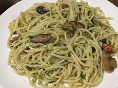 -HIGH FIVE哈福手工汉堡(桂林路店)