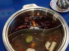 -马路边边串串香(涑河南街店)