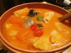 -云海肴·汽锅鸡·云南菜(天山百盛优客店)