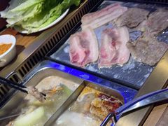 -蒙肥羊·酸汤潮牛·鲜牛肉火锅烤肉自助(岗顶店)