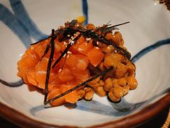 三文鱼拌纳豆-新一喜铁板料理餐厅·铁板放题(北国商城店)