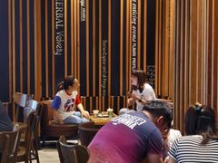 大堂-星巴克(来福士2F店)