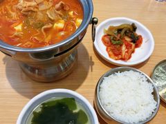 五花肉泡菜锅-米村拌饭(通州万达店)