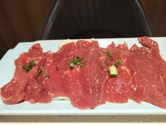 鲜嫩牛肉-矮冬瓜红茶火锅