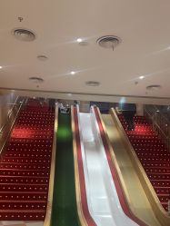-奈尔宝家庭中心·亲子餐厅(前滩店)