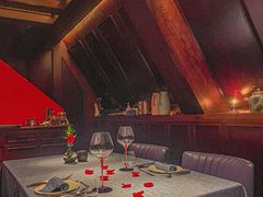 -弦月窗LUNETTE BY AMANDA(复兴路店)