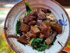 -金杨拉面王小吃面馆·牛三宝面·红烧牛肉粉