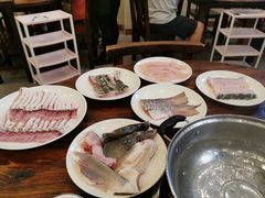 -正能量脆肉鲩火锅