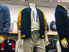 -GAP(王府井奥莱·香江小镇店)