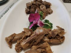 -梅利汴京烤鸭•开封豫菜地标店(东大街店)