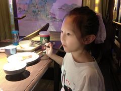 -绿茶餐厅(同成街华联店)