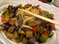 茄子肉丁小公鸡双拼拌面-文三里屯面馆(三里屯店)