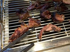 -小雷家烤羊腿(烨宏广场店)