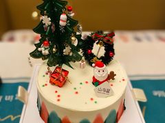 -山与蓝·轻糖鲜果蛋糕(勒泰店)