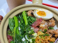 腊味排骨煲仔饭-万煲旺·香港老传承煲仔饭·猪杂汤(客村店)