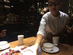 -胡桃里音乐餐厅(陶溪川店)(川湘赣菜·世界百大酒庄直供红酒·音乐表演)