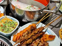 -金滏山·烤肉海鲜火锅自助(襄阳万达店)