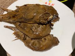 -龙聚德北京烤鸭(沙坪坝华宇A馆店)