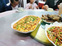 -洪霞餐馆