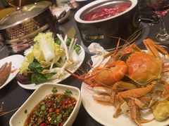 -钱小奴海鲜自助黑金店(杭州滨江龙湖店)