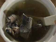 花旗参竹丝鸡湯-美食店(华贵路店)