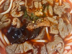 -中山牛肉肥肠粉面馆(军工社区店)