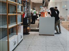 -奈雪的茶(大连新玛特店)