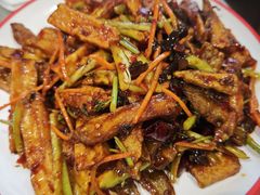 鱼香茄条-夕阳红小吃(中街大悦城店)