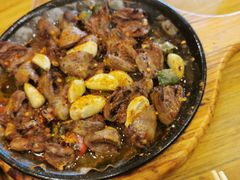 -老东镇啤酒屋海鲜加工·蒸汽海鲜·海鲜烧烤(台东店)