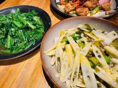 -十三式重庆江湖菜(金茂览秀城店)