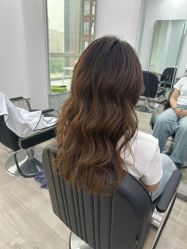 -LILI·HAIR SALON理理造型