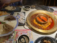 -哥老官重庆美蛙鱼头(日月光店)