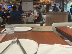 -ELI FALAFEL Lebanese&Mediterranean黎巴嫩美食(富城路店)