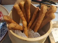 茴香小油条-尚尚仙·酸汤猪手·猪肚鸡火锅(华联万柳购物中心店)